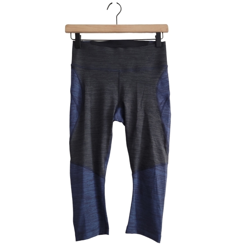 Outdoor Voices Blue/Black Colorblock Cropped Athletic Leggings